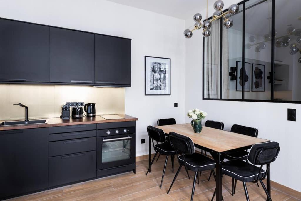 Hsh Amsterdam St-Lazare Luxury & Design Apartment 6P-2Br Paris Exterior photo